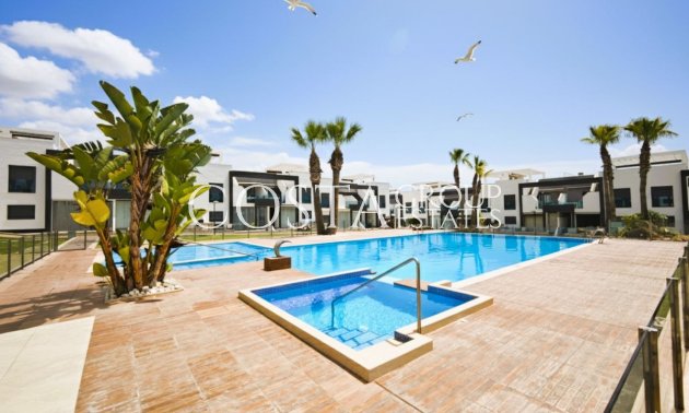 Apartments - Herverkoop - Orihuela Costa - La Zenia