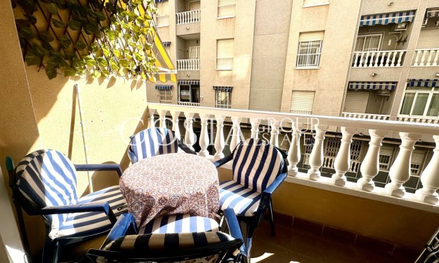Apartments - Odsprzedaż - Torrevieja - Torrevieja Centro