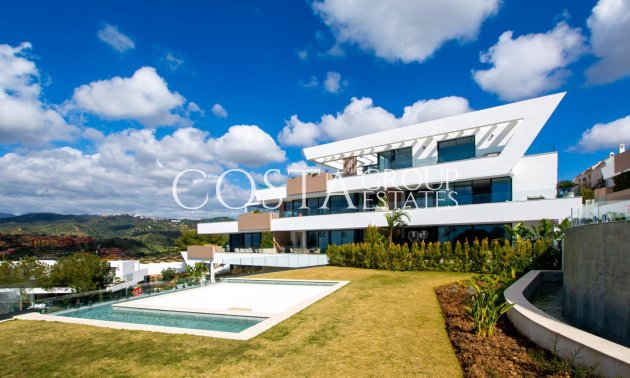 Apartments - Resale - Marbella - Cabopino Golf