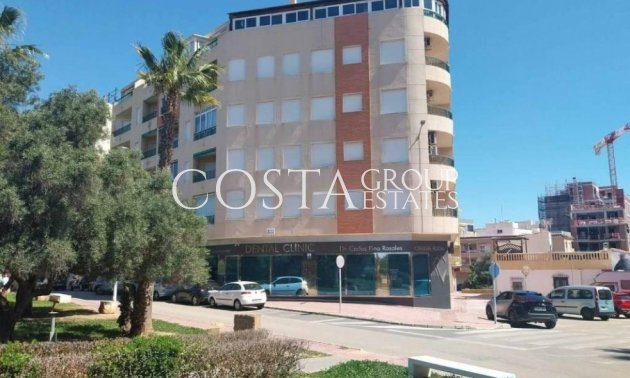 Apartments - Resale - Torrevieja - La Mata
