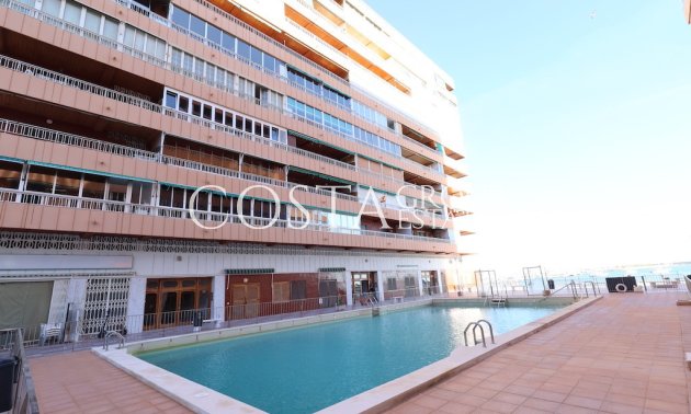 Apartments - Resale - Torrevieja - Torrevieja Centro