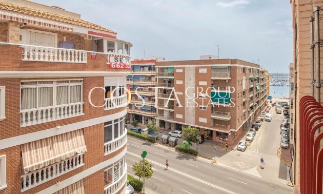 Apartments - Resale - Torrevieja - Torrevieja Centro