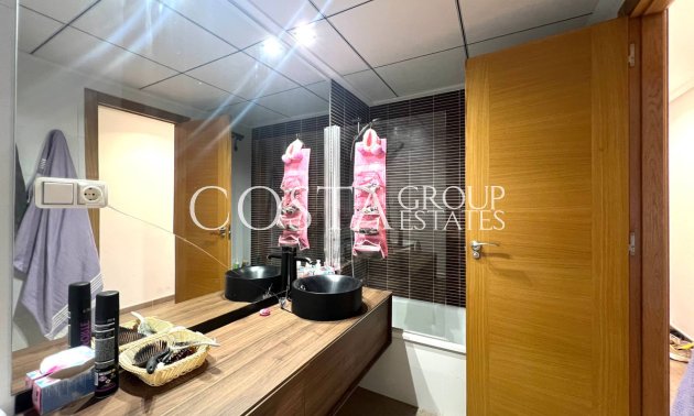 Apartments - Resale - Torrevieja - Torrevieja Centro