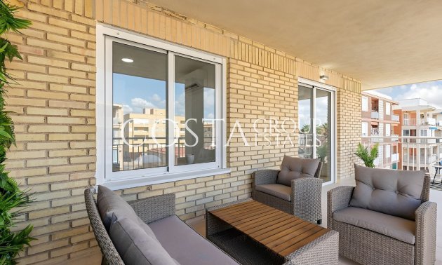 Apartments - Resale - Torrevieja - Torrevieja