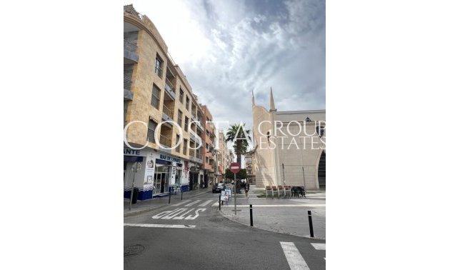 Apartments - Resale - Torrevieja - Torrevieja