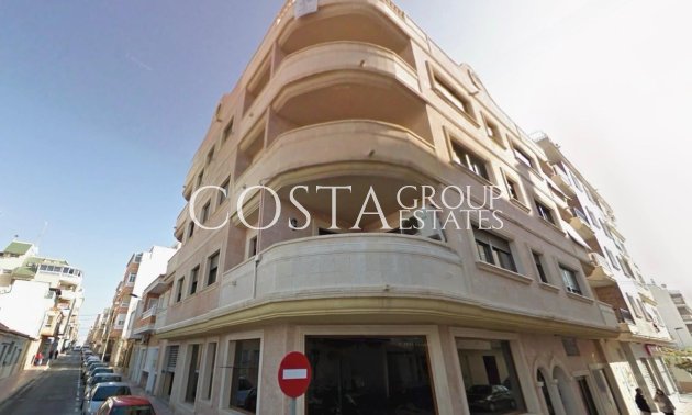 Apartments - Resale - Torrevieja - Torrevieja
