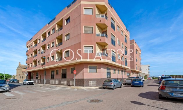 Apartments - Revente -
            Formentera del Segura - CBW-662