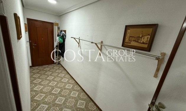 Apartments - Wiederverkauf - Alicante - Alicante Centro