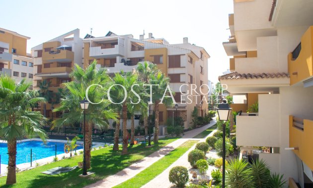 Apartments - Wiederverkauf - Orihuela Costa - Punta Prima