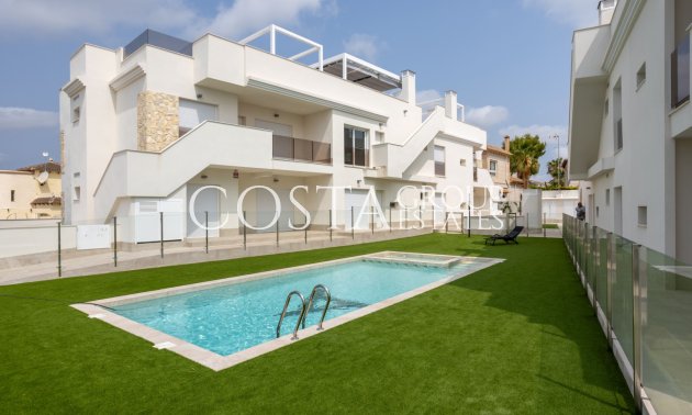 Apartments - Wiederverkauf - Orihuela Costa - Villamartín