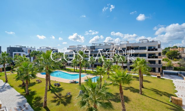 Apartments - Wiederverkauf - Orihuela Costa - Villamartin