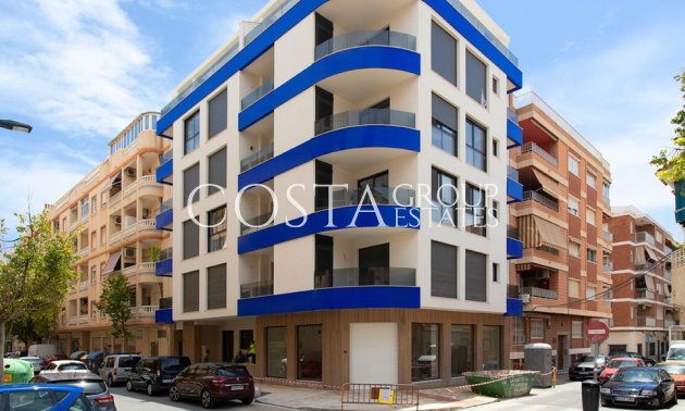 Apartments - Wiederverkauf - Torrevieja - Playa del Cura