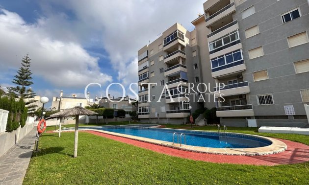 Dom - Odsprzedaż - Torrevieja - Torrevieja Centro