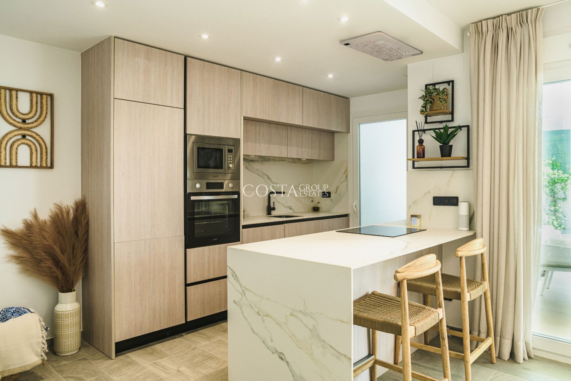 Herverkoop - Apartments -
Algorfa