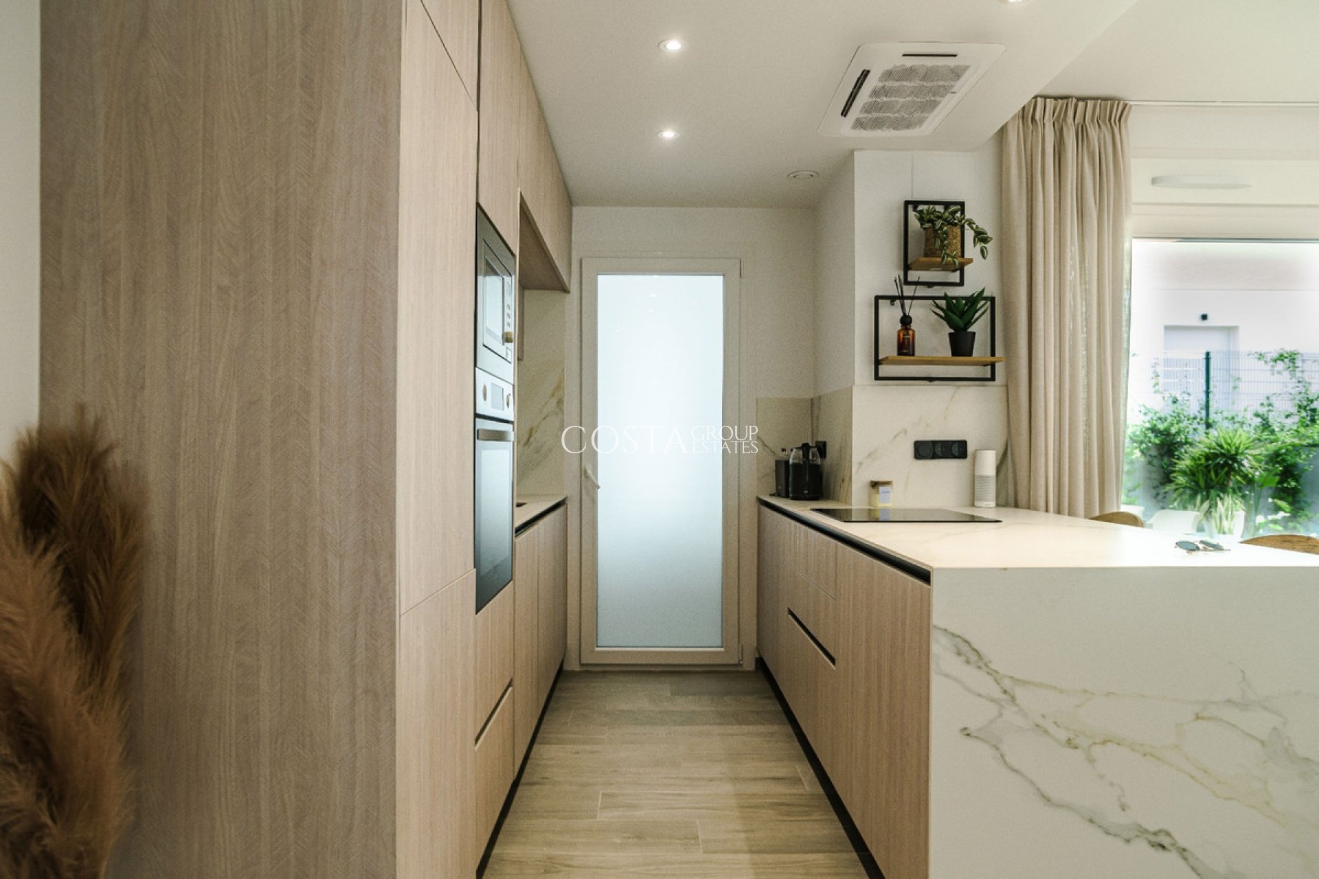 Herverkoop - Apartments -
Algorfa