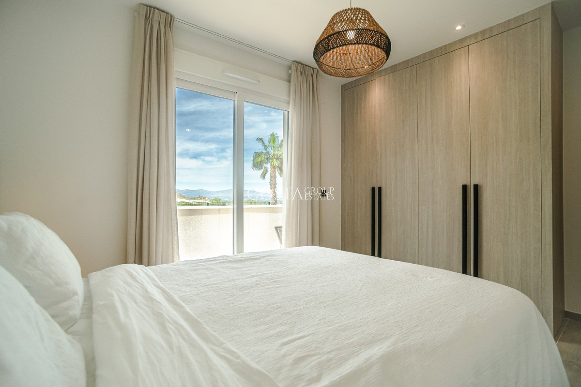 Herverkoop - Apartments -
Algorfa