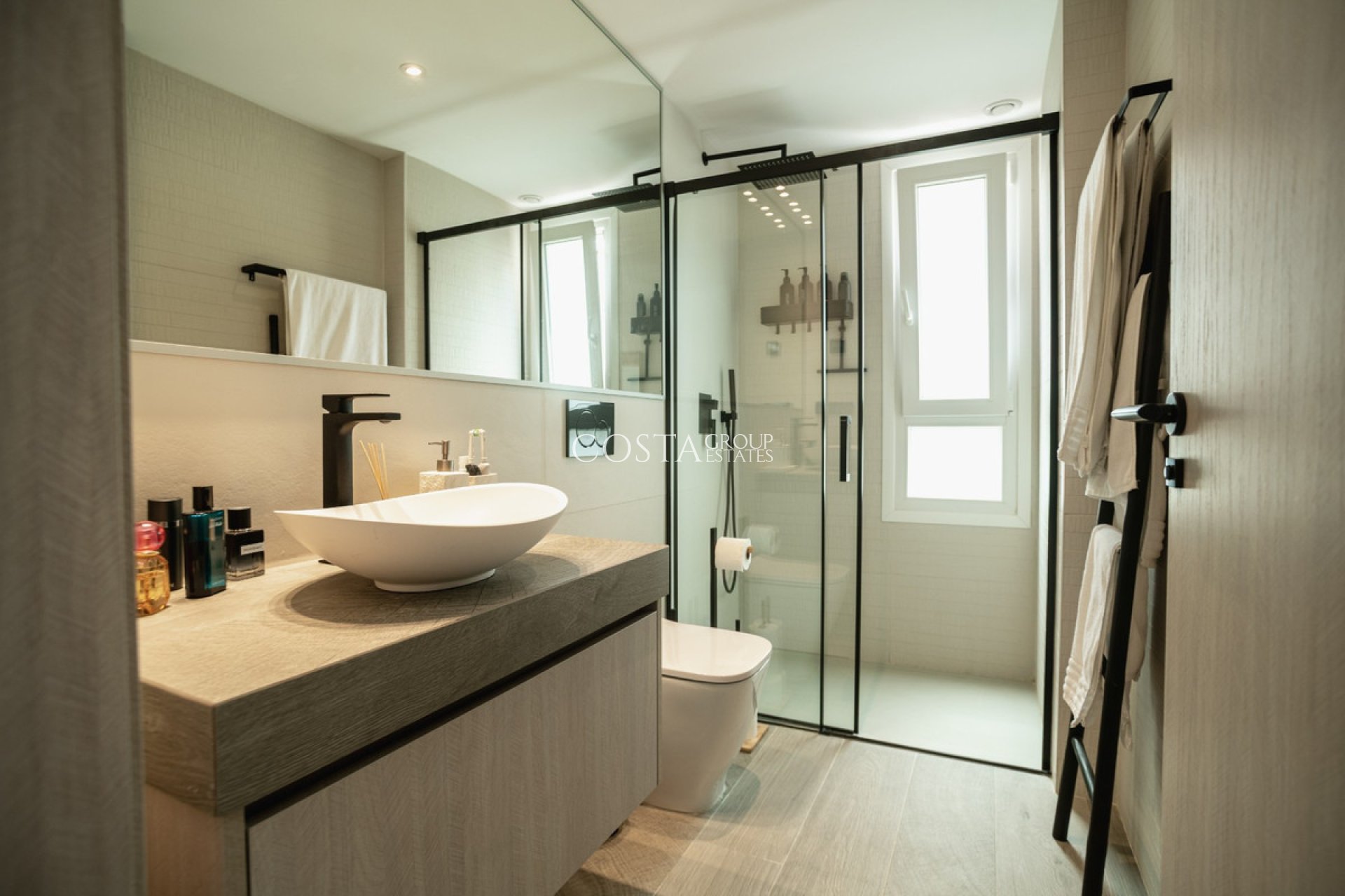 Herverkoop - Apartments -
Algorfa