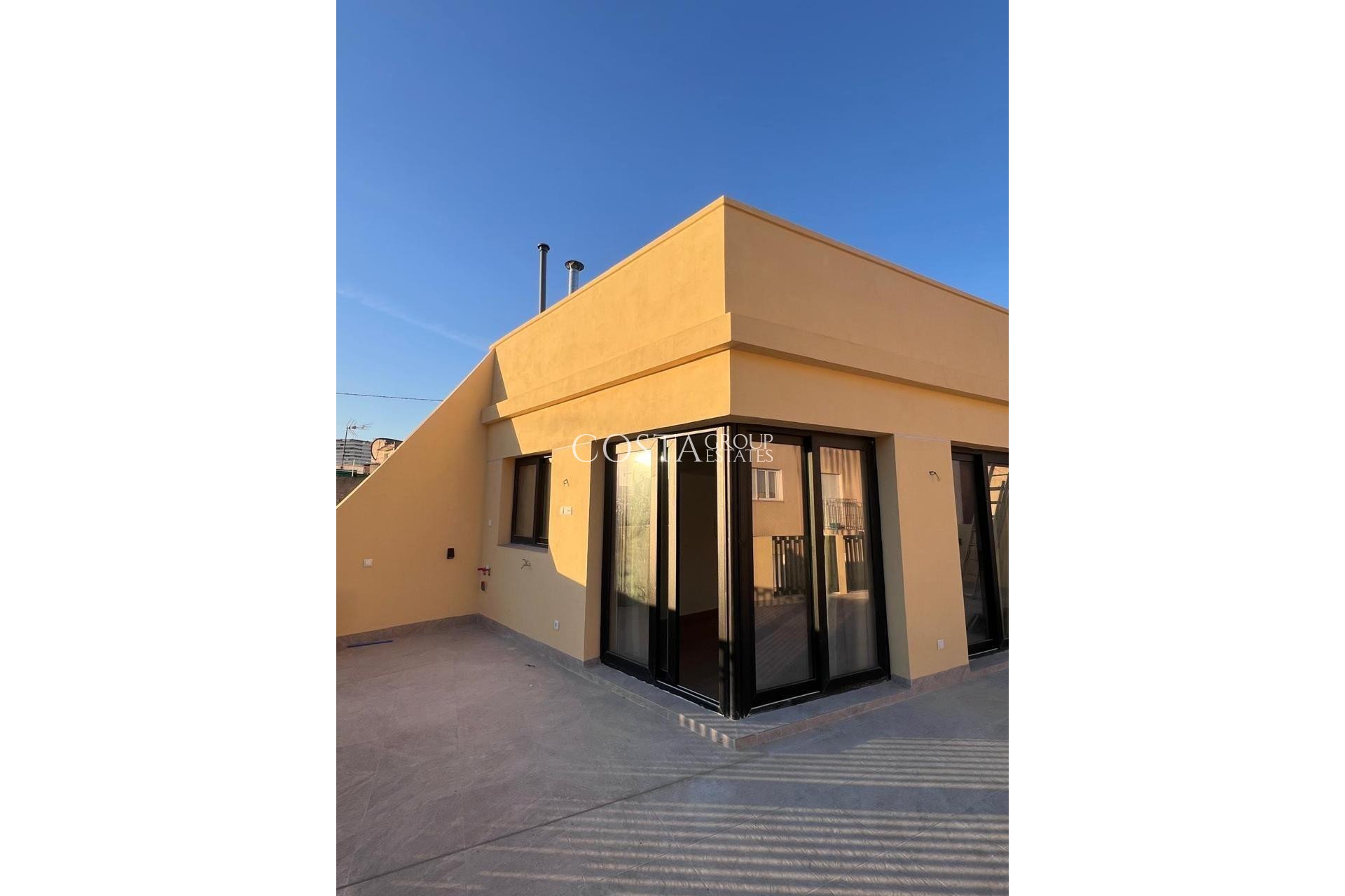 Herverkoop - Apartments -
Alicante - Alicante Centro