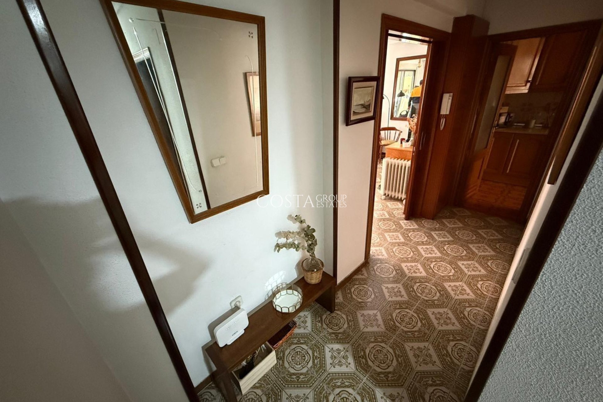 Herverkoop - Apartments -
Alicante - Alicante Centro