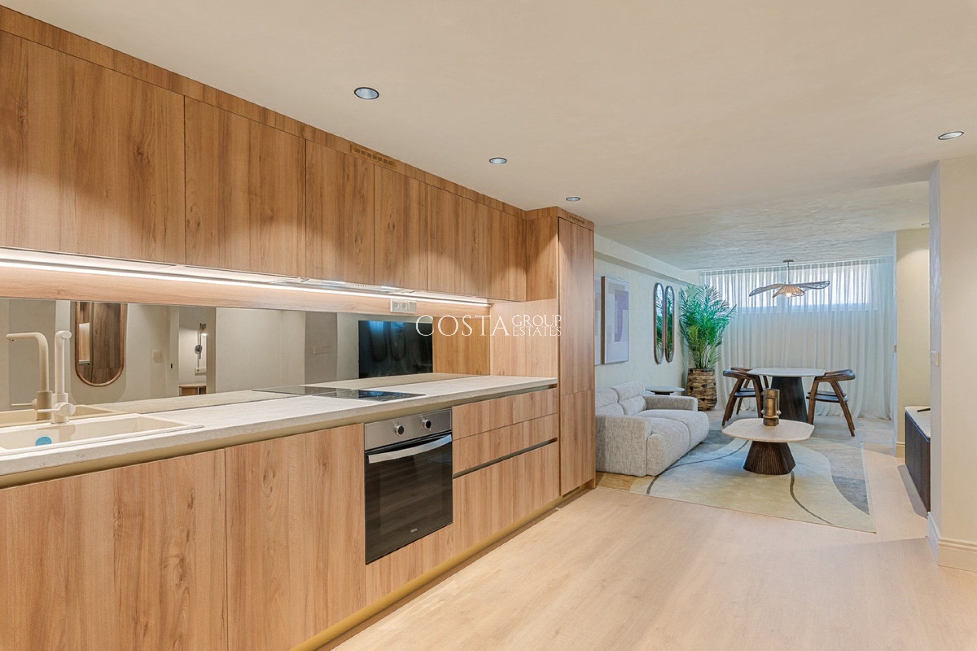 Herverkoop - Apartments -
Alicante - Alicante Centro