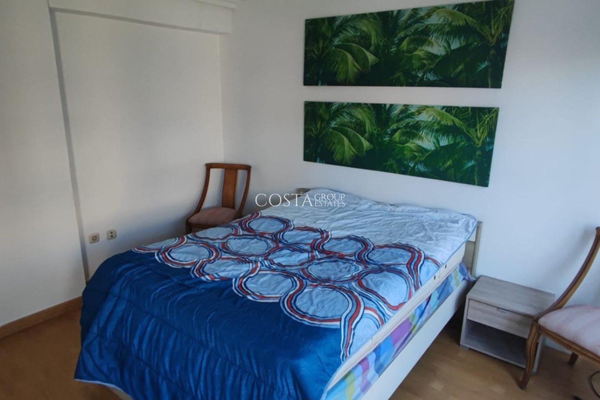 Herverkoop - Apartments -
Alicante - Alicante Centro