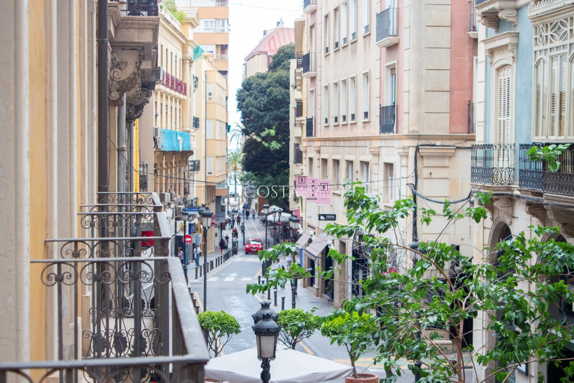 Herverkoop - Apartments -
Alicante - Alicante Centro