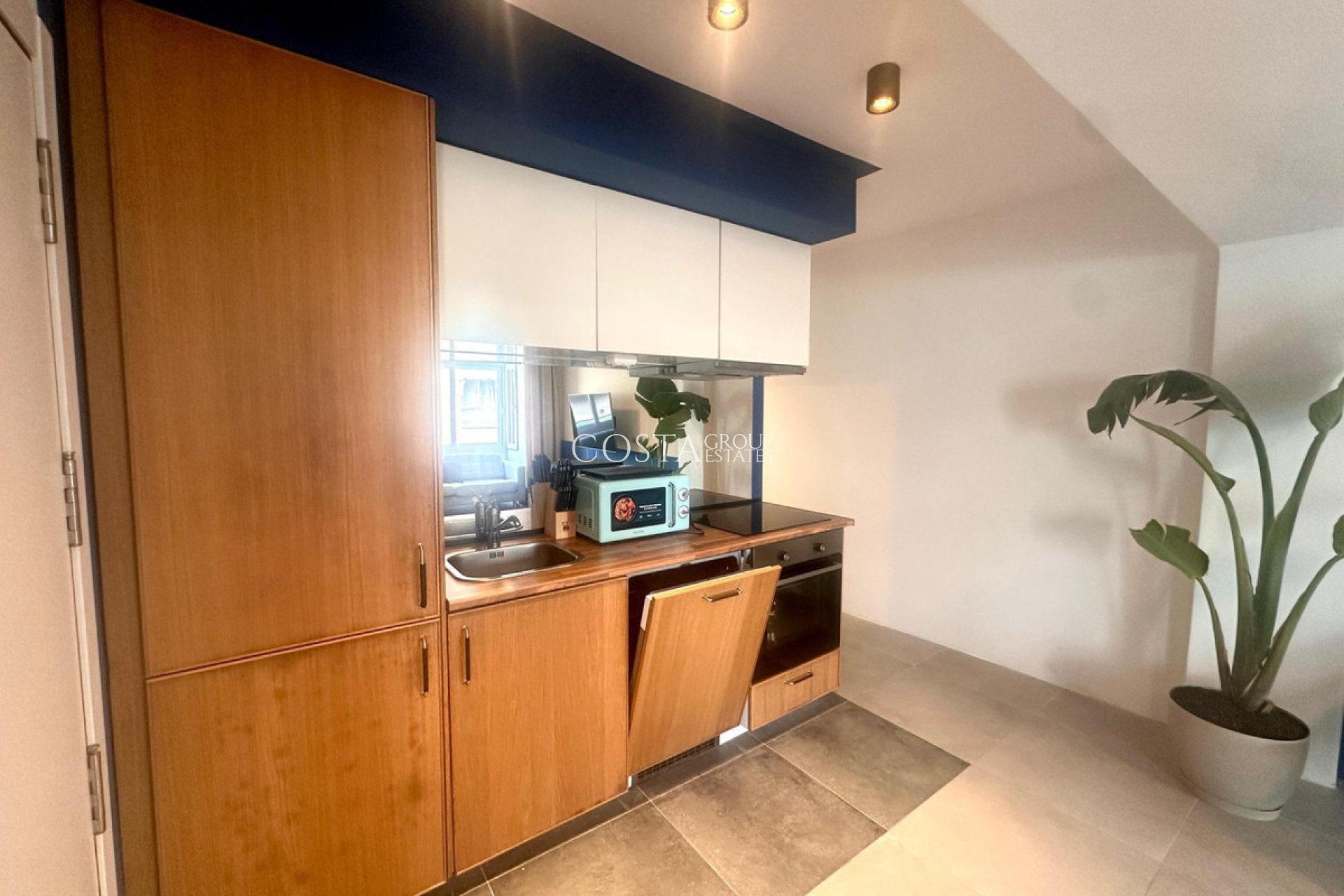 Herverkoop - Apartments -
Alicante - Alicante Centro