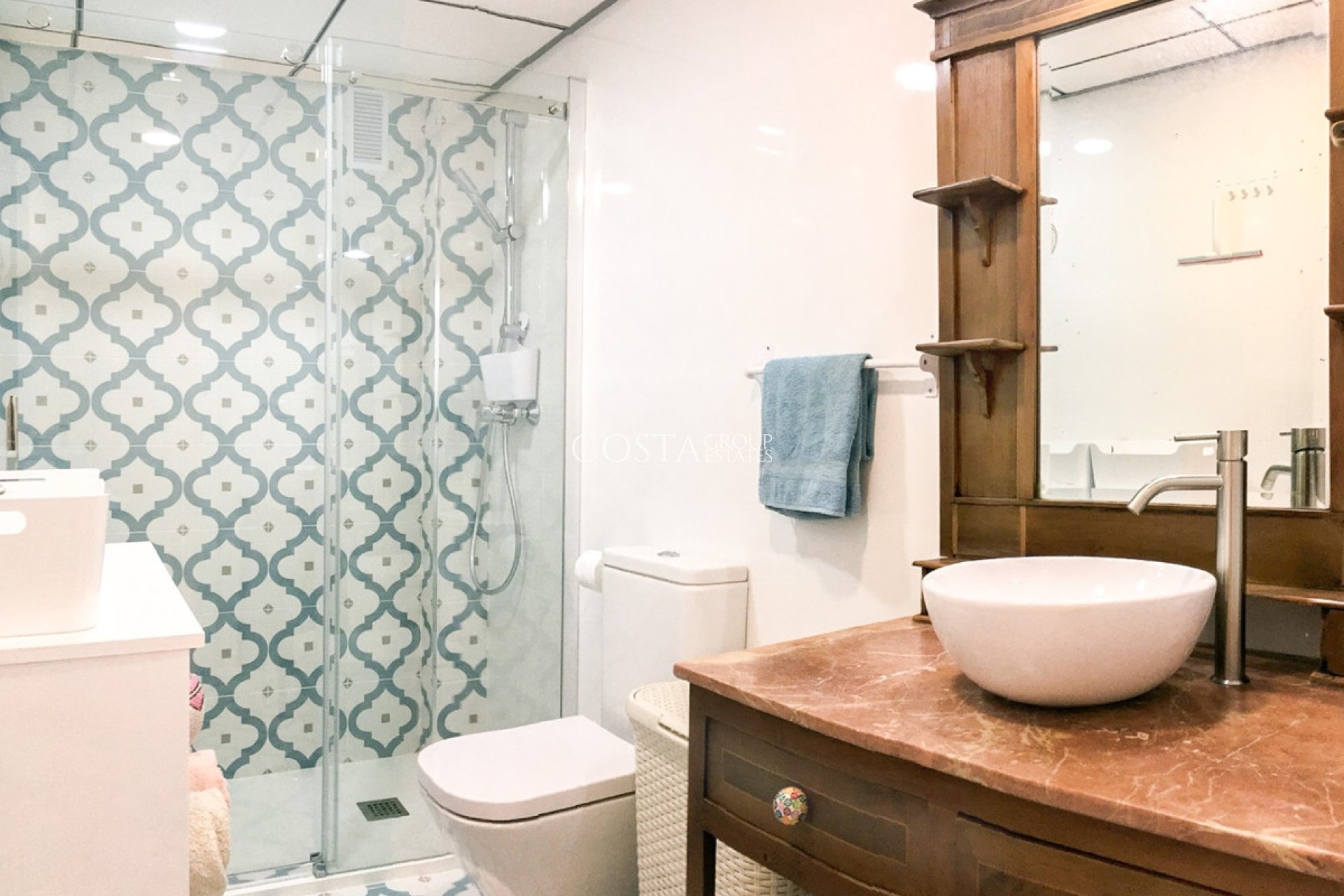 Herverkoop - Apartments -
Alicante - Alicante Centro