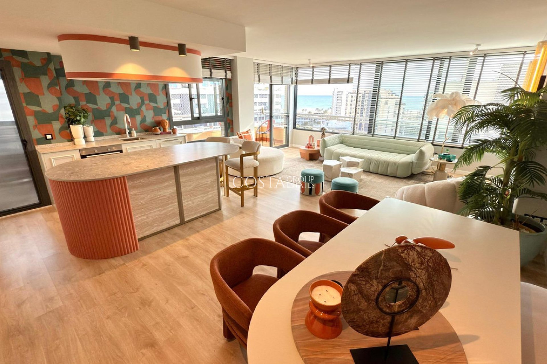 Herverkoop - Apartments -
Alicante - Alicante Centro