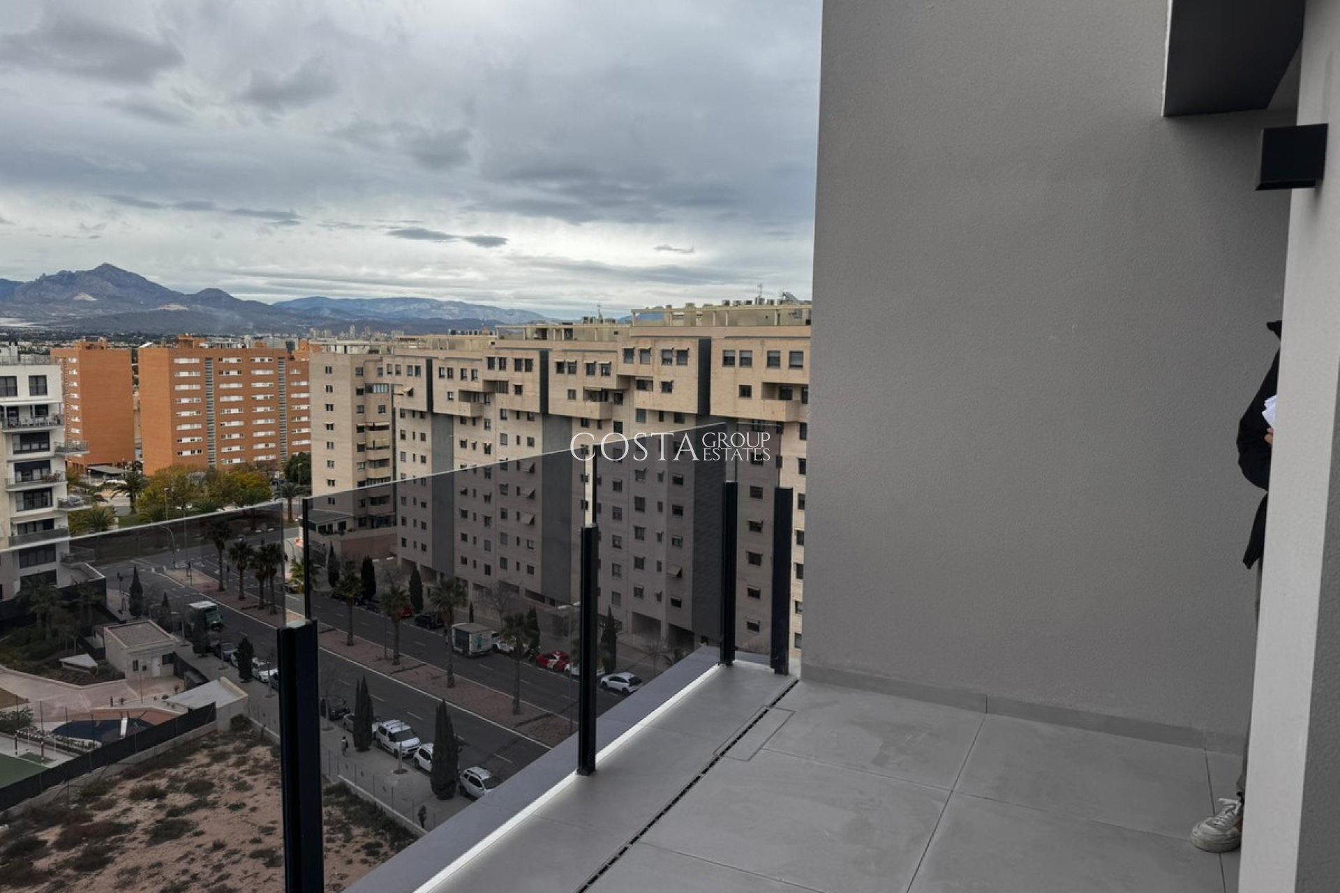 Herverkoop - Apartments -
Alicante - Alicante Centro