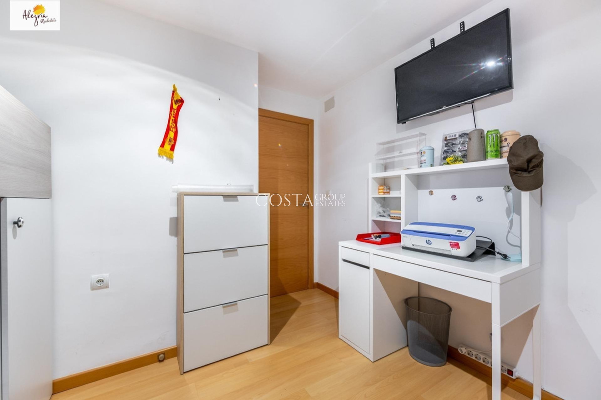 Herverkoop - Apartments -
Alicante - Alicante Centro