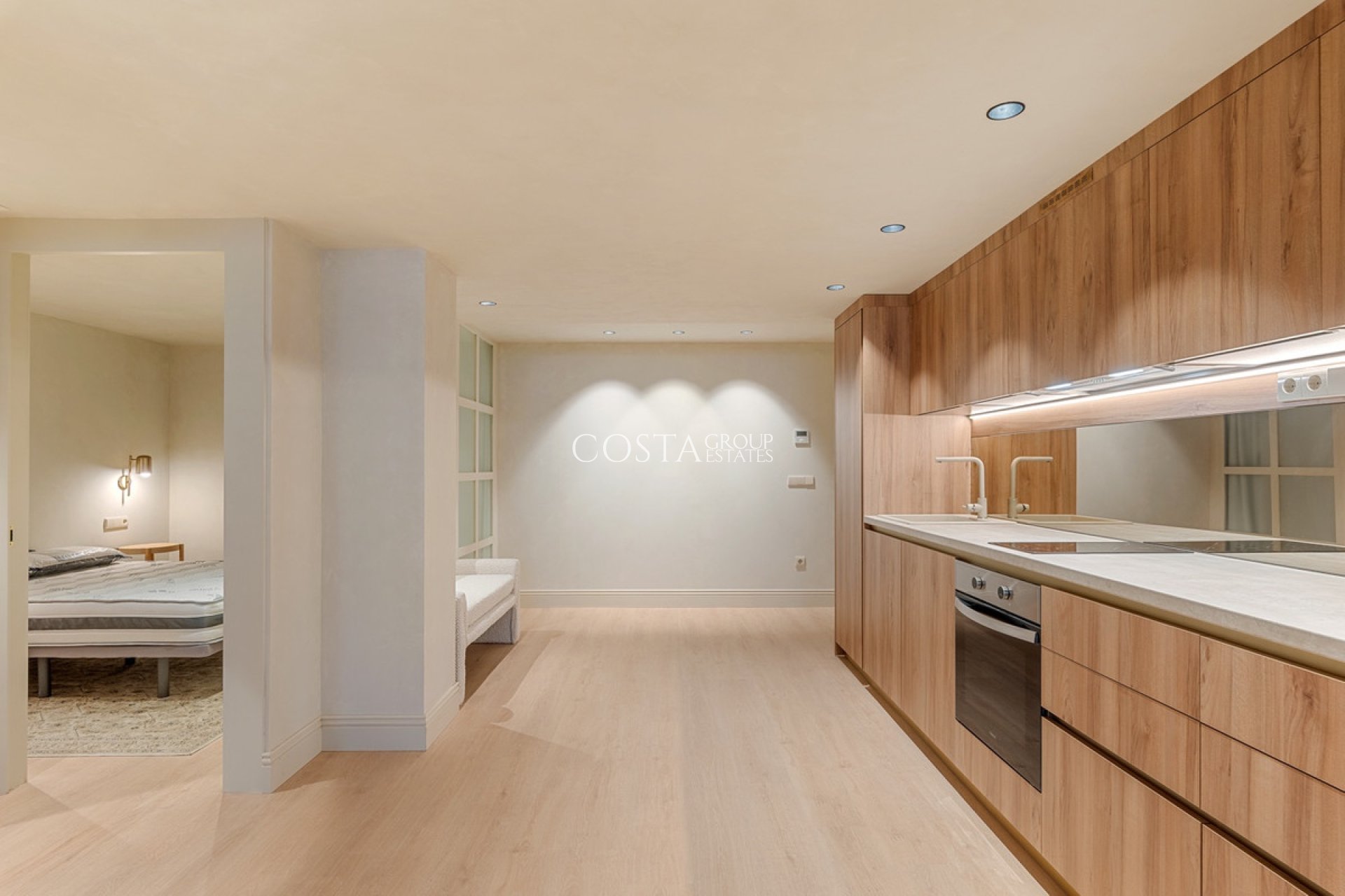 Herverkoop - Apartments -
Alicante - Alicante Centro