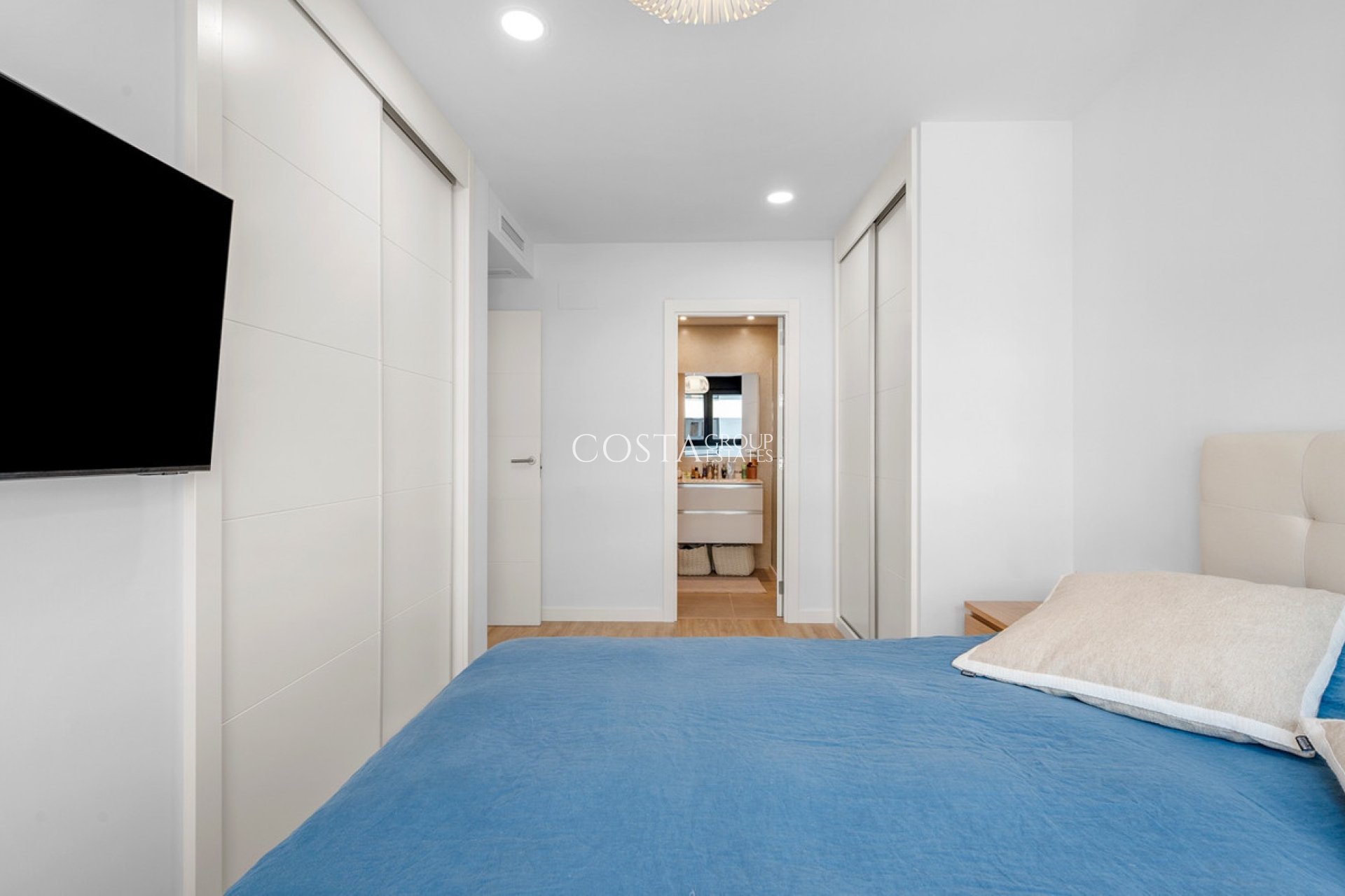 Herverkoop - Apartments -
Alicante - Alicante Centro