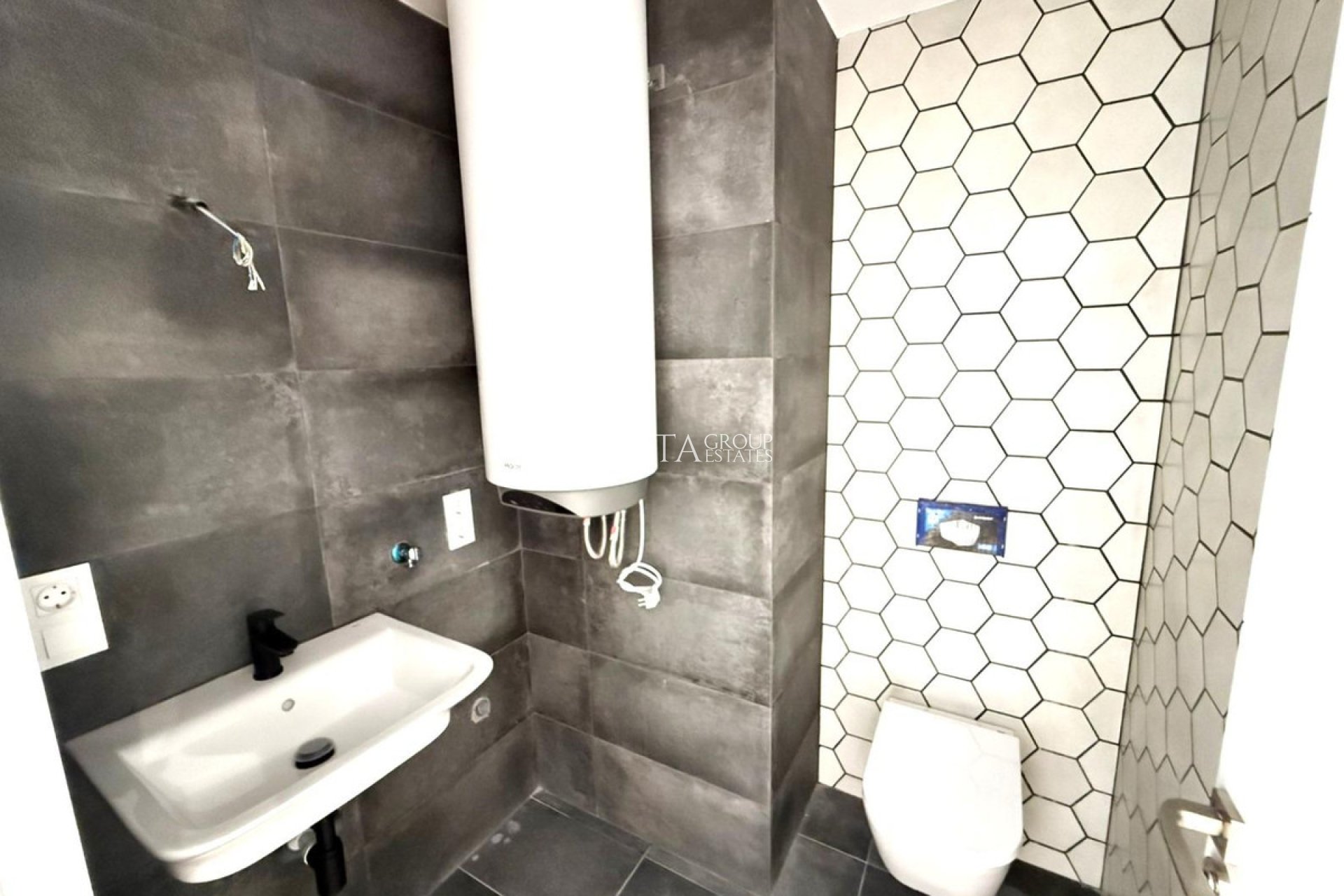 Herverkoop - Apartments -
Alicante - Alicante Centro