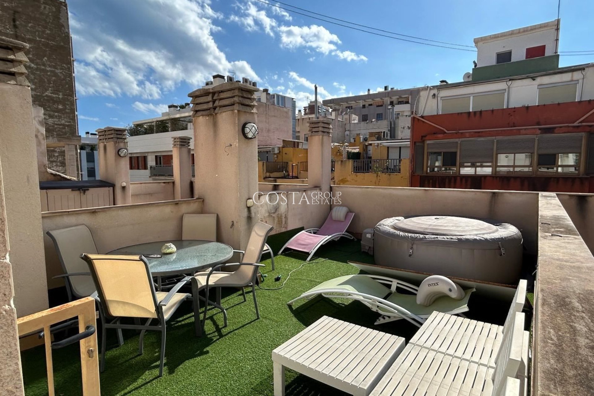 Herverkoop - Apartments -
Alicante City - Alicante City Centro