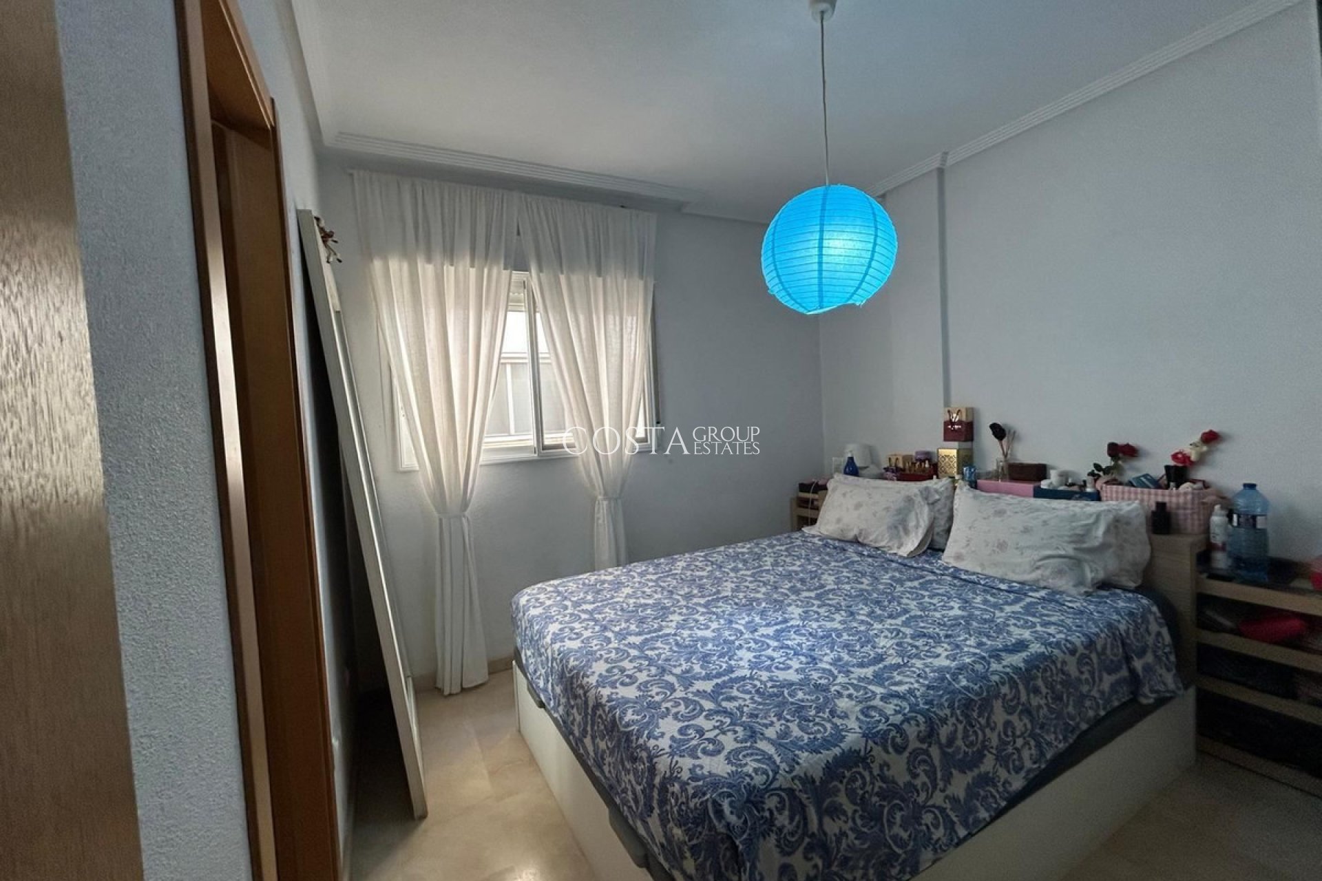 Herverkoop - Apartments -
Alicante City - Alicante City Centro