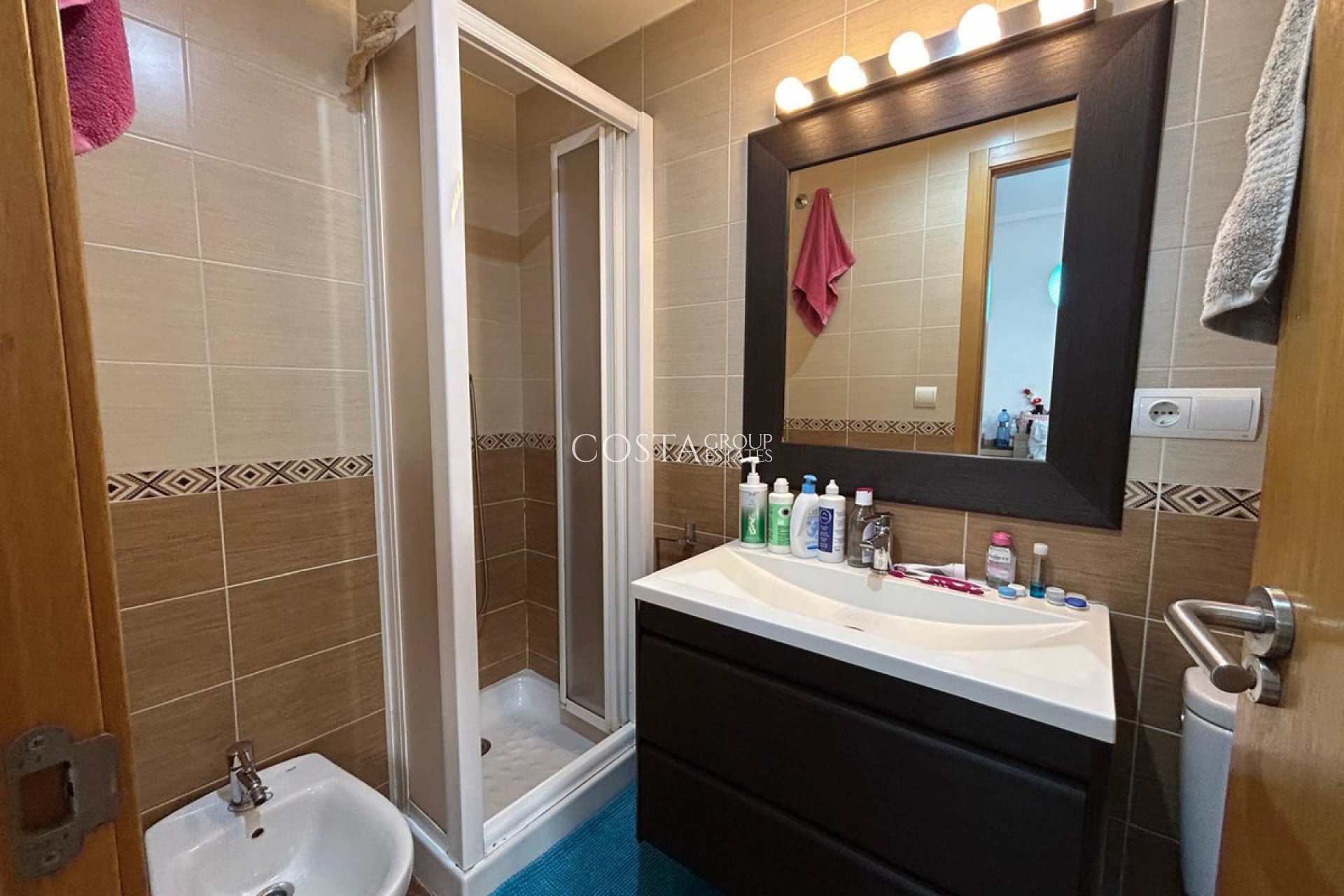 Herverkoop - Apartments -
Alicante City - Alicante City Centro