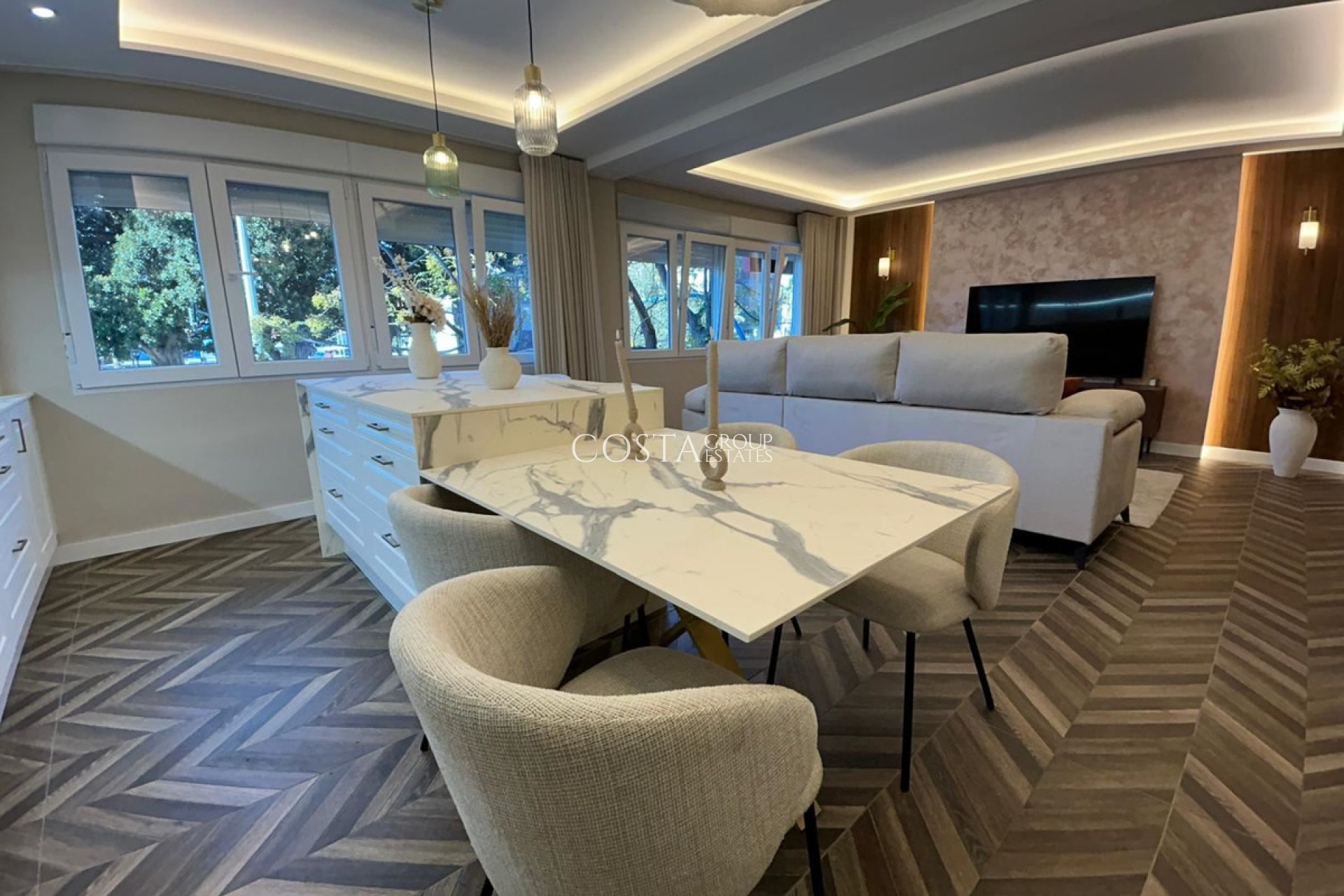 Herverkoop - Apartments -
Alicante City - Alicante City Centro