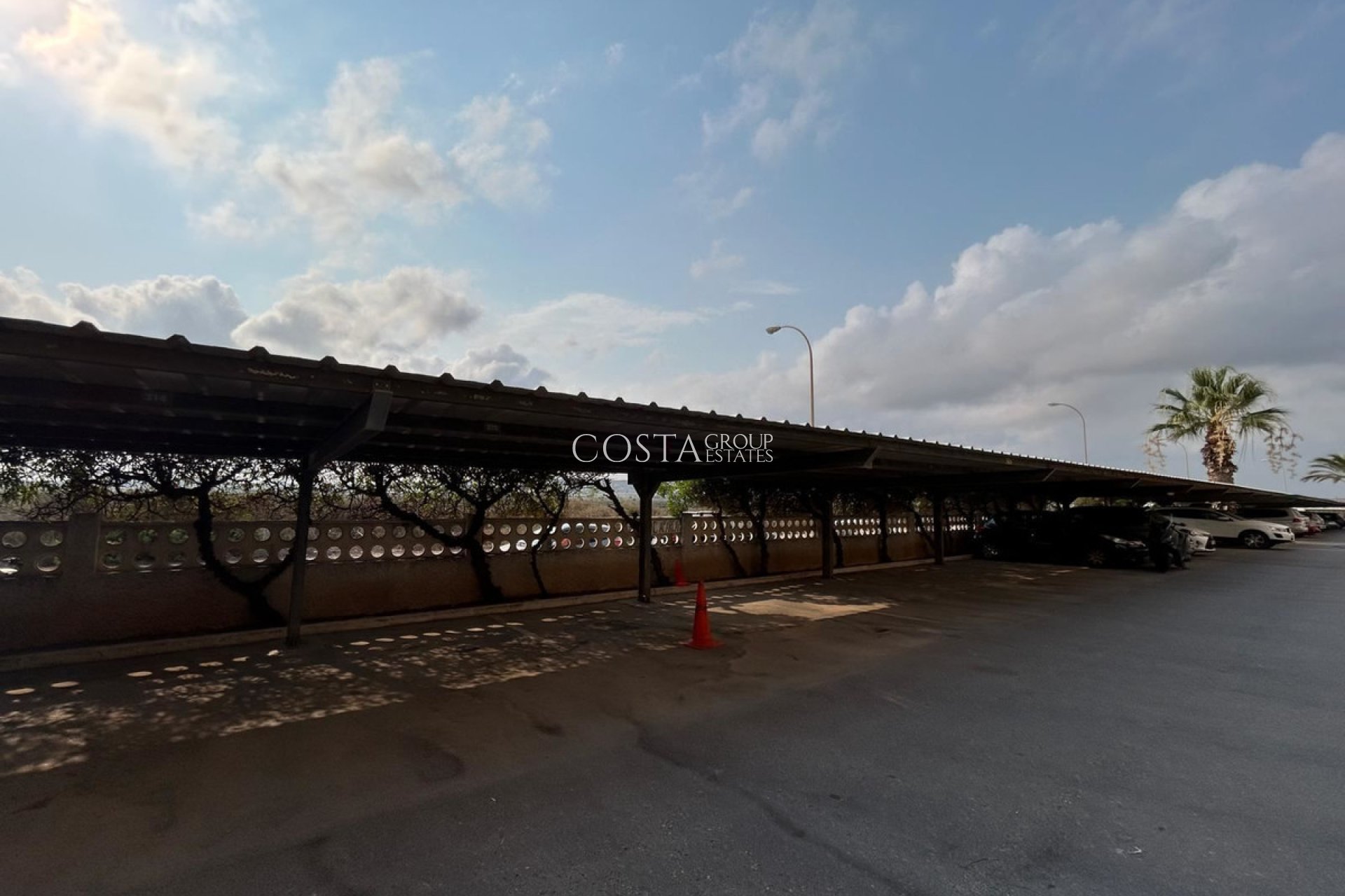 Herverkoop - Apartments -
Alicante City - Alicante City Centro