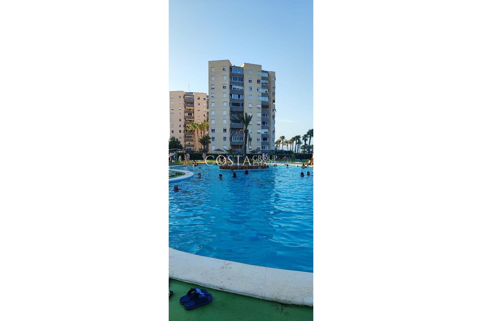 Herverkoop - Apartments -
Alicante City - Alicante City Centro