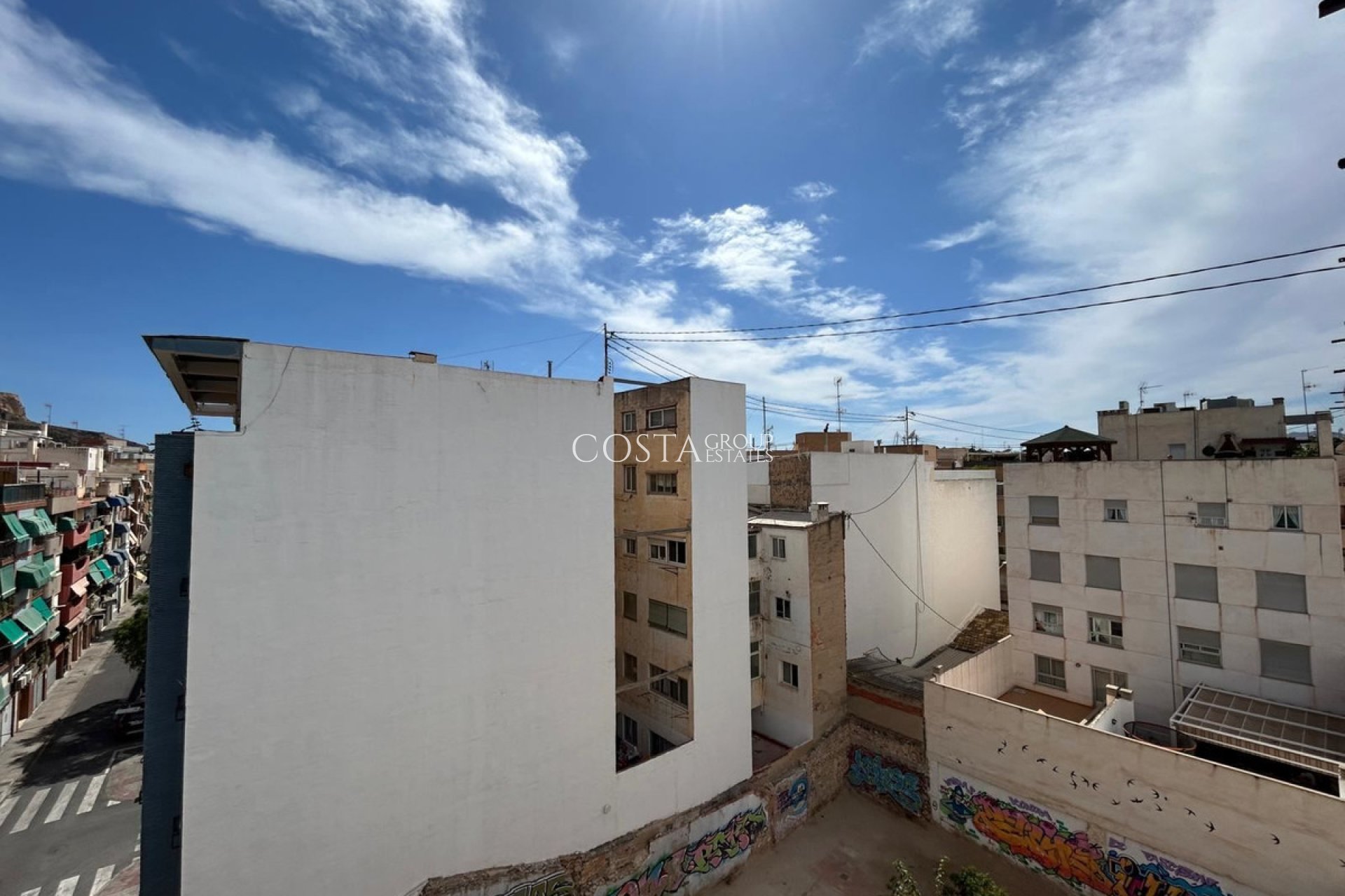 Herverkoop - Apartments -
Alicante City - Alicante City Centro