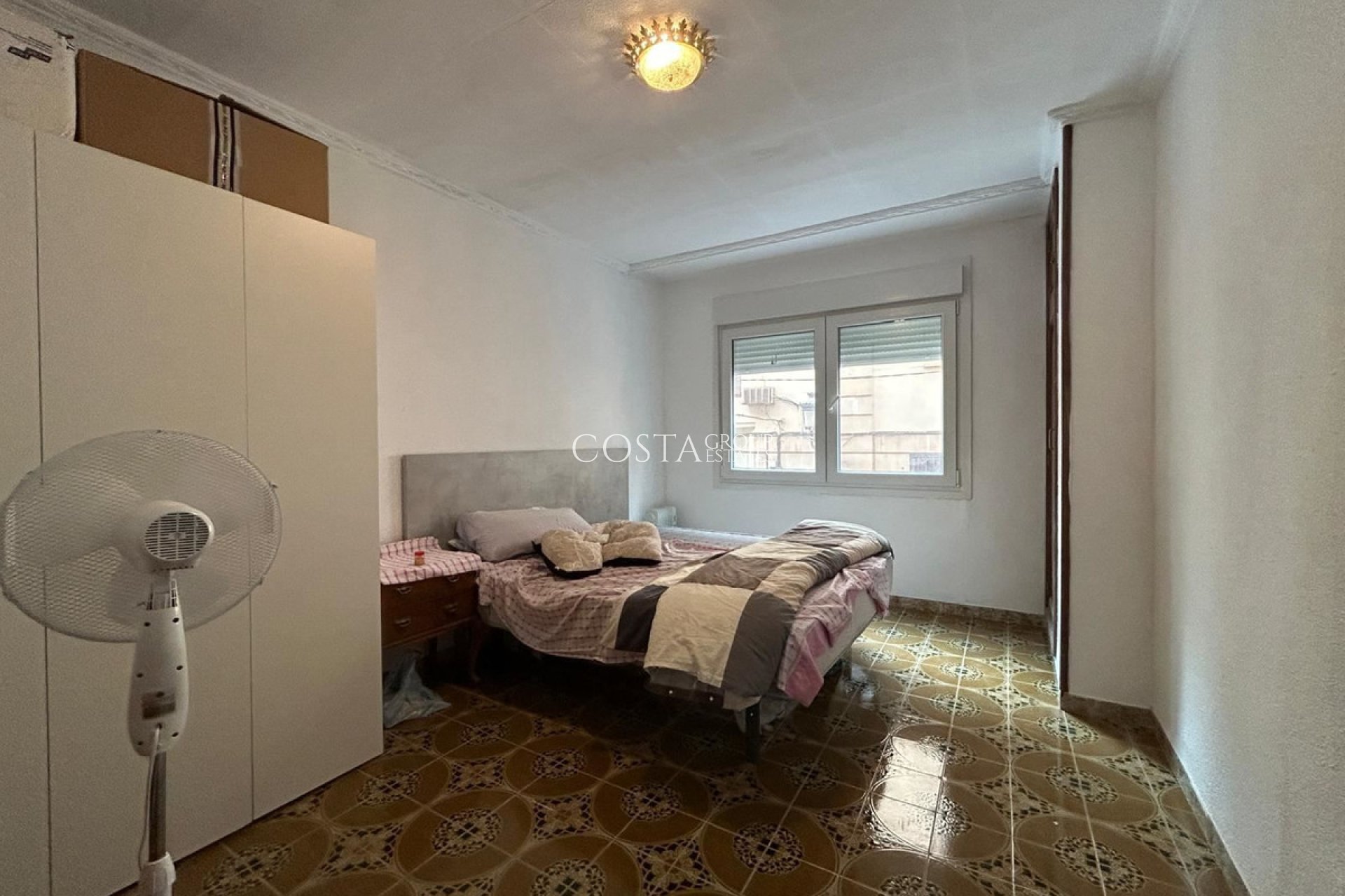 Herverkoop - Apartments -
Alicante City - Alicante City Centro