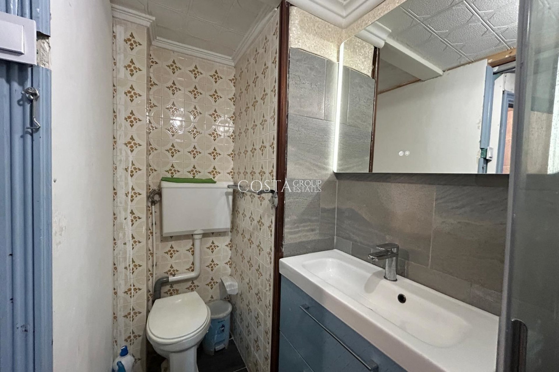 Herverkoop - Apartments -
Alicante City - Alicante City Centro