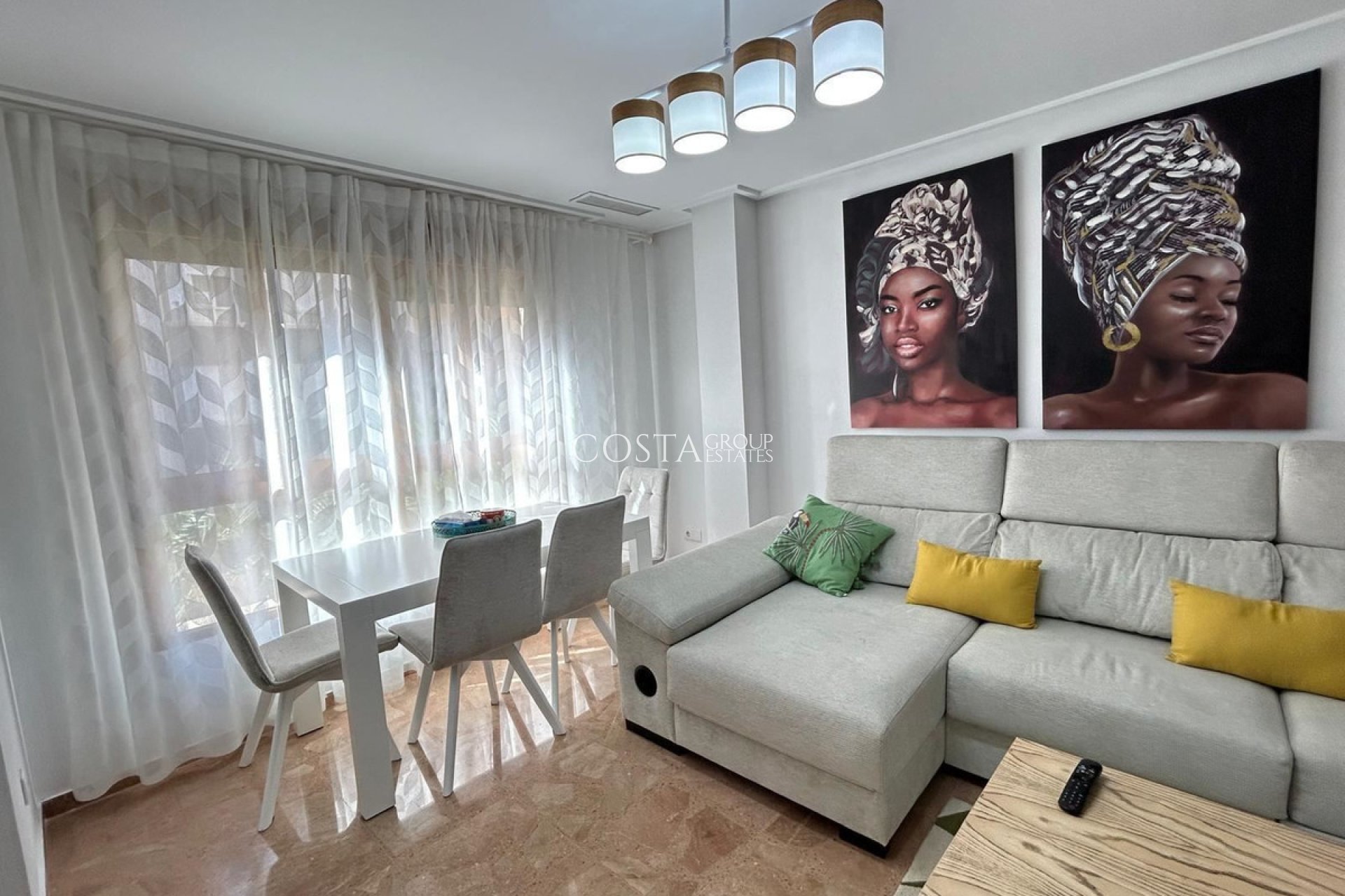 Herverkoop - Apartments -
Alicante City - Alicante City Centro