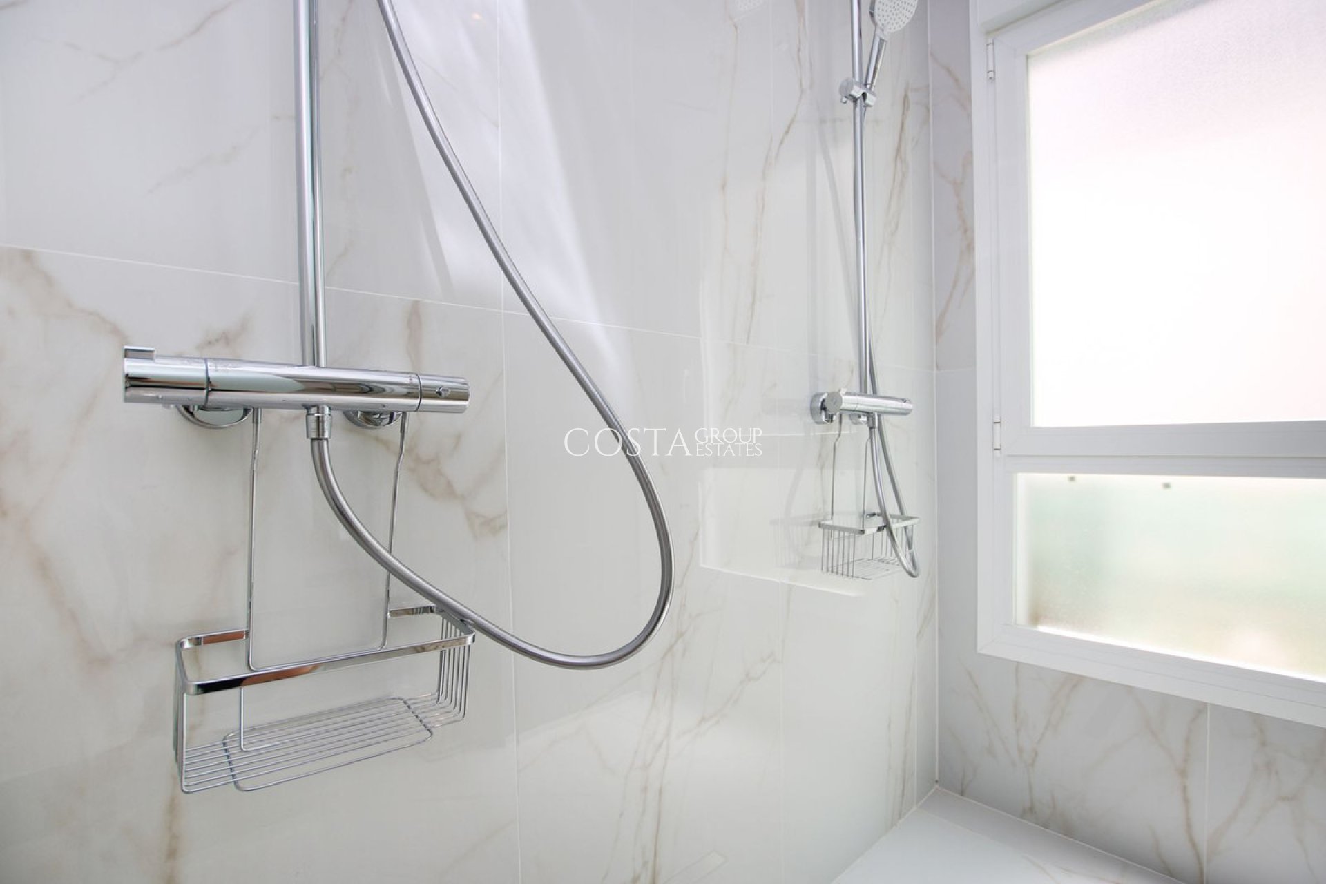 Herverkoop - Apartments -
Alicante City - Alicante City Centro