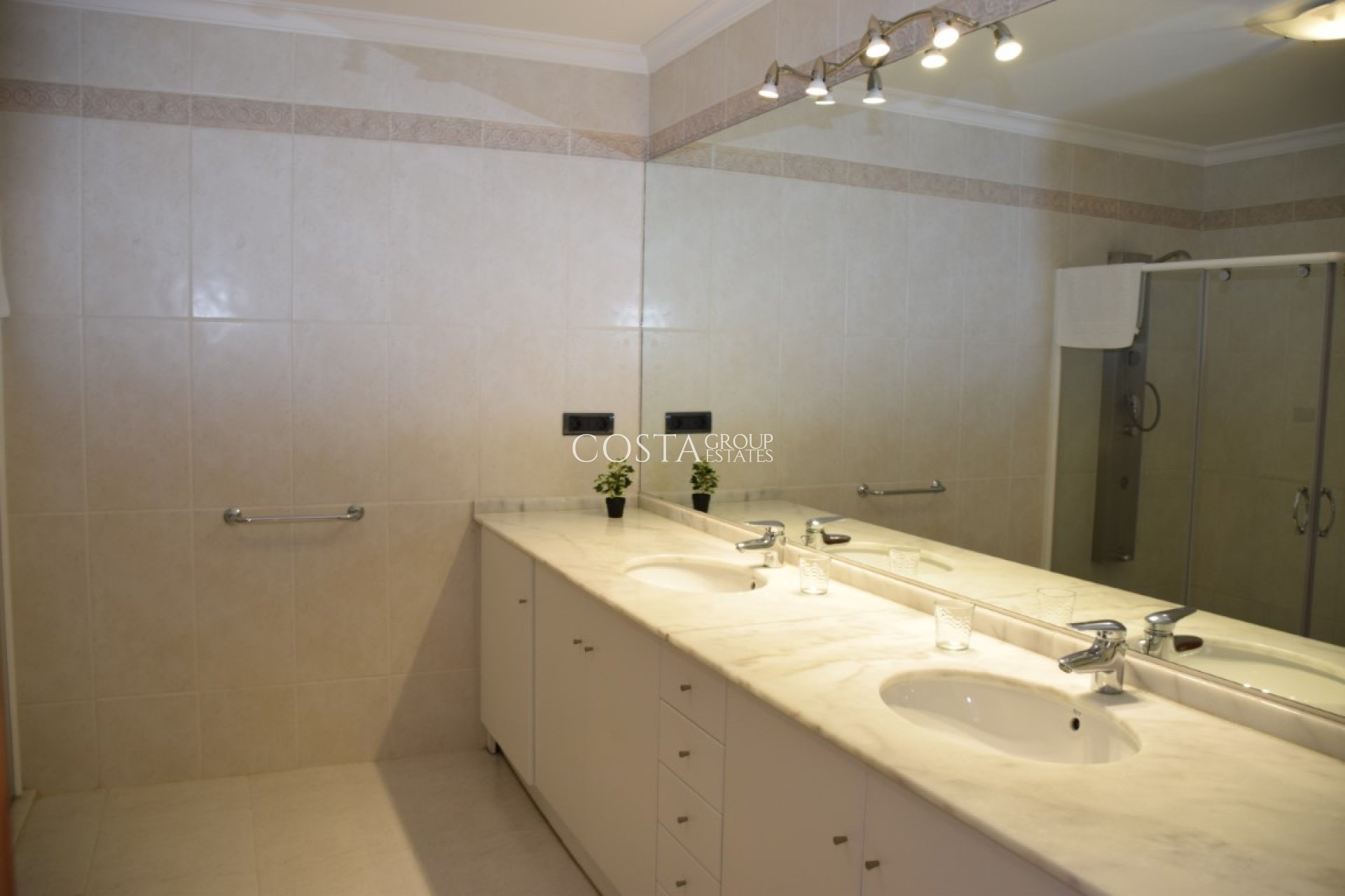 Herverkoop - Apartments -
Benissa - Benissa Centro
