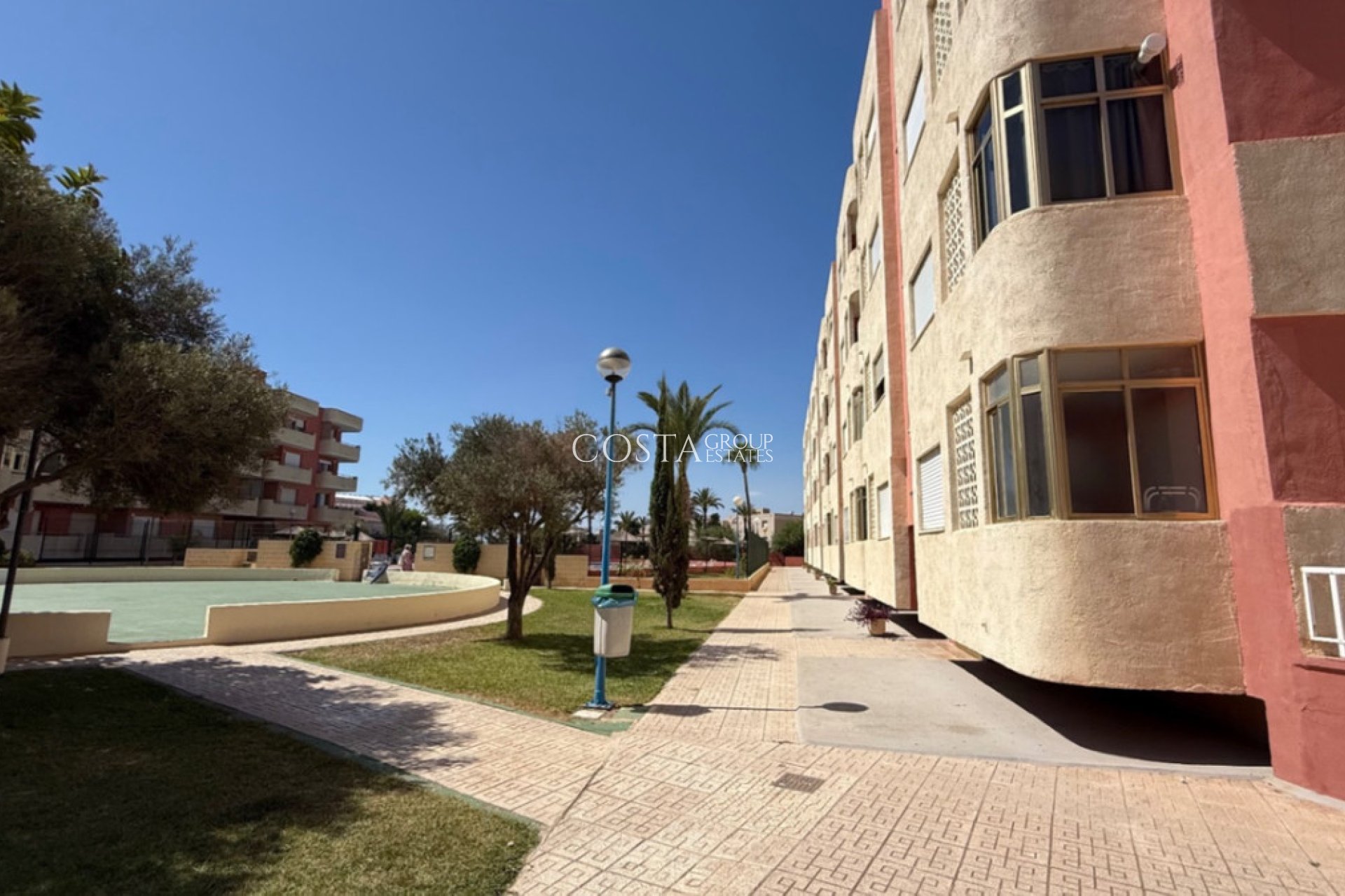 Herverkoop - Apartments -
Cartagena - Cartagena Centro