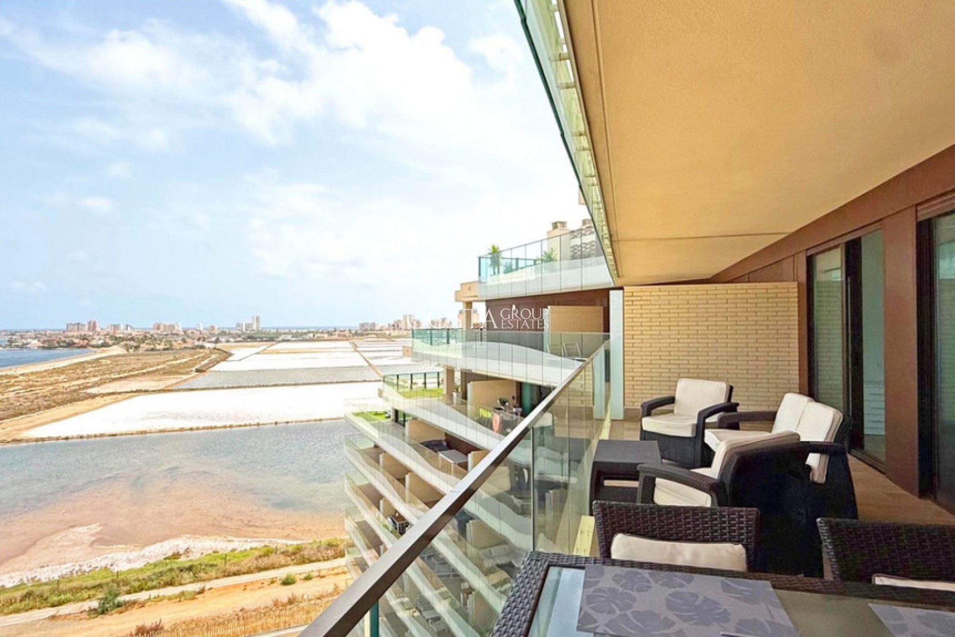 Herverkoop - Apartments -
Cartagena - Playa Honda