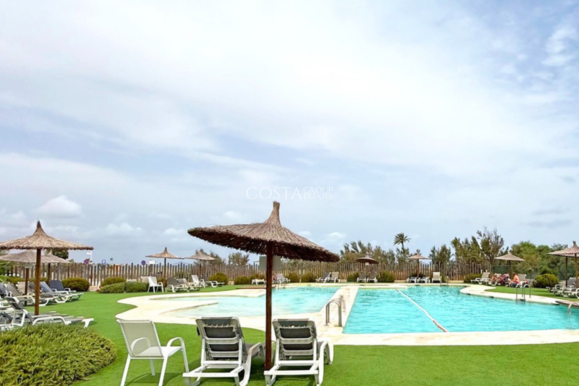 Herverkoop - Apartments -
Cartagena - Playa Honda