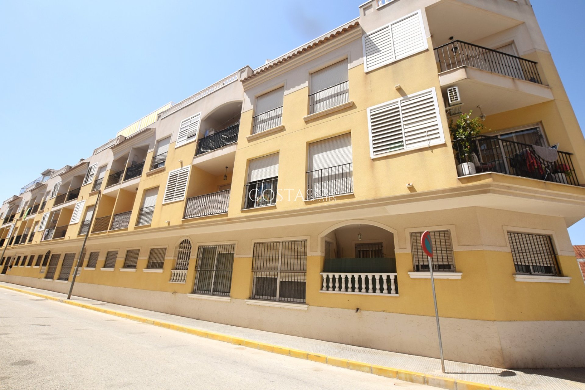 Herverkoop - Apartments -
Formentera del Segura